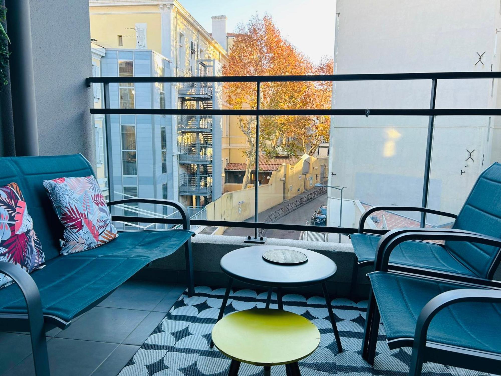 Le 13Or - Appartement De Charme En Plein Centre Ville Avec Parking Et Jolie Terrasse - Panier Joliette Vieux Port Marselha Exterior foto