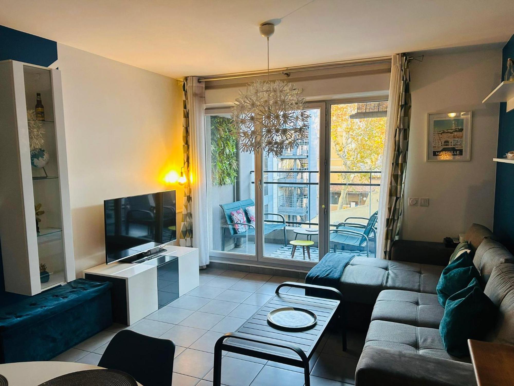 Le 13Or - Appartement De Charme En Plein Centre Ville Avec Parking Et Jolie Terrasse - Panier Joliette Vieux Port Marselha Exterior foto